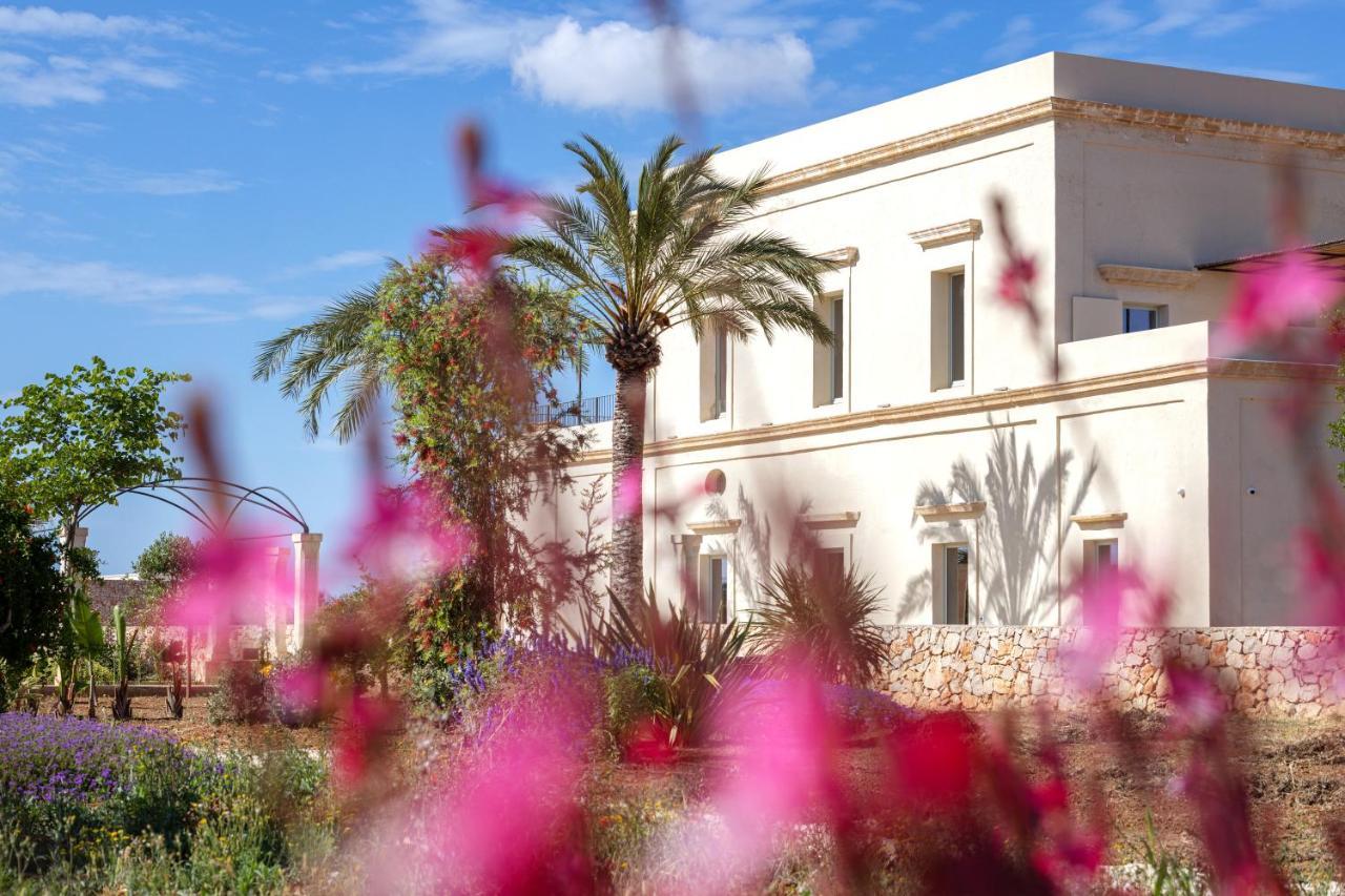 Il Giardino Grande - Dimora In Salento Bed & Breakfast Parabita Luaran gambar