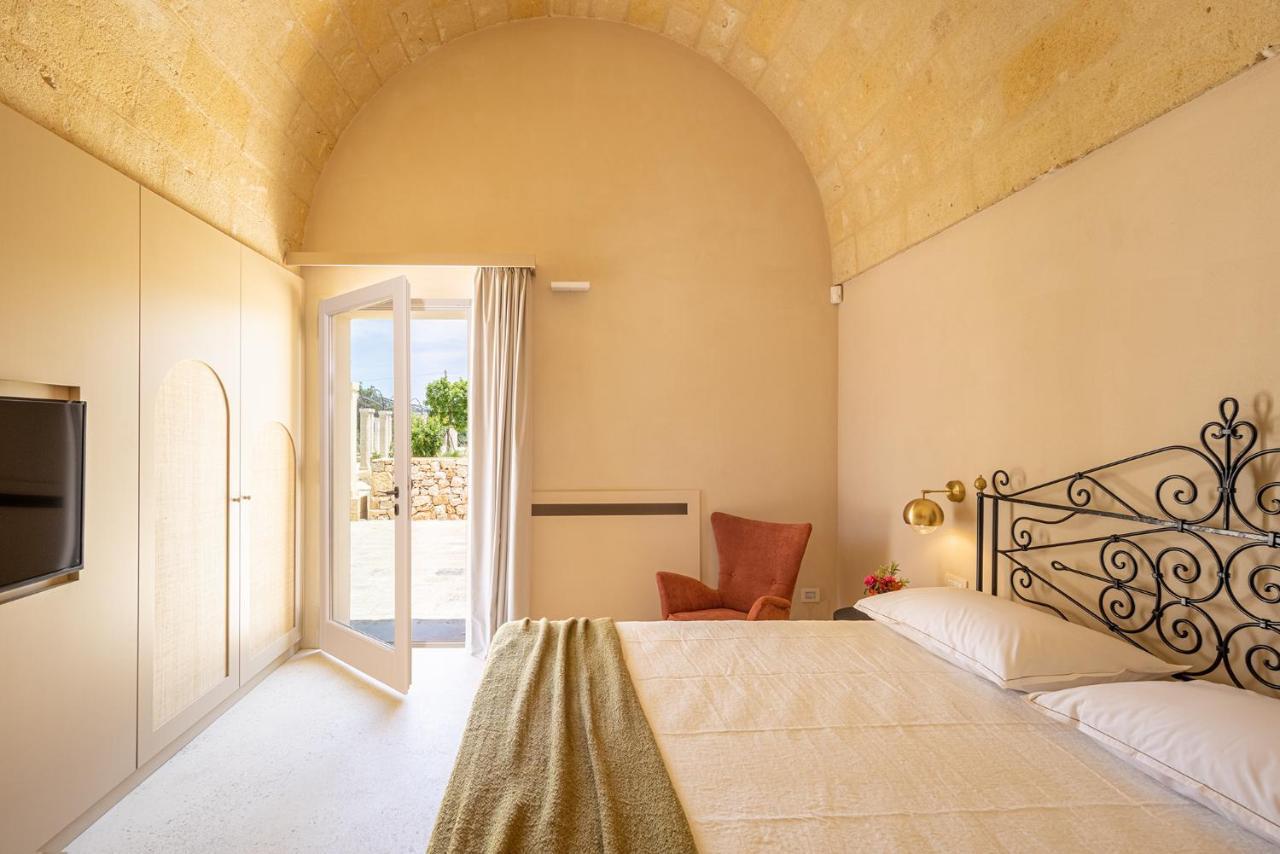 Il Giardino Grande - Dimora In Salento Bed & Breakfast Parabita Luaran gambar