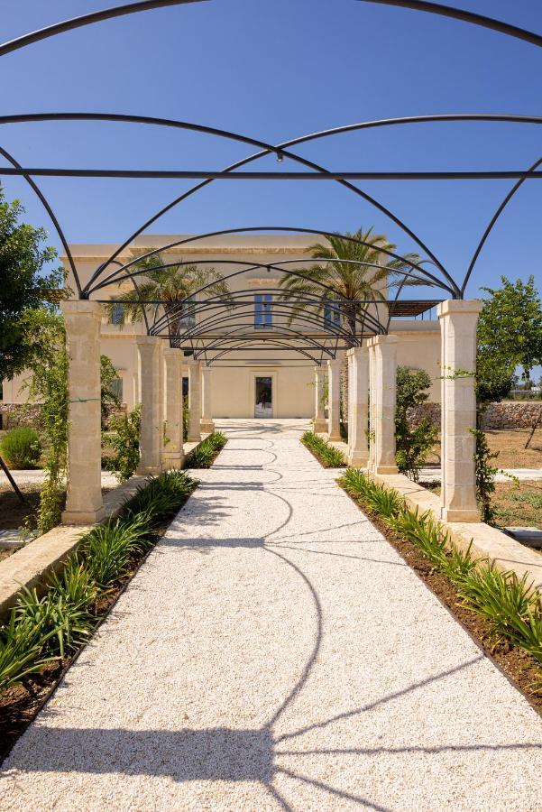 Il Giardino Grande - Dimora In Salento Bed & Breakfast Parabita Luaran gambar